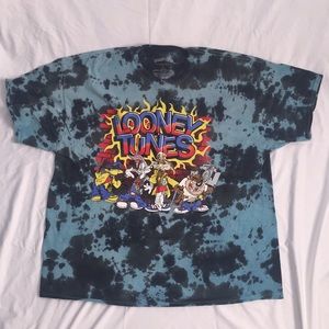 Looney Tunes Shirt